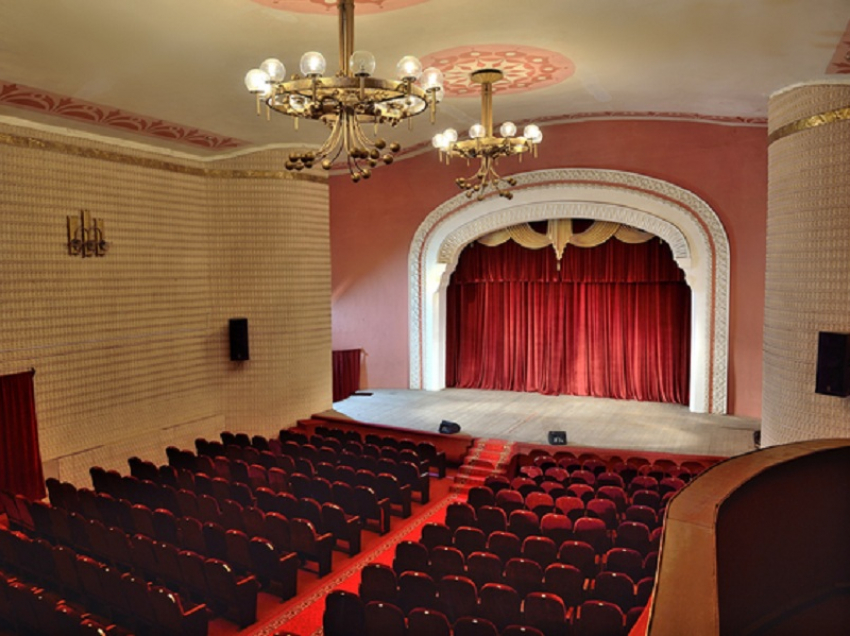 Какие спектакли смогут увидеть зрители на сцене Борисоглебского драмтеатра 8-го и 9-го февраля
