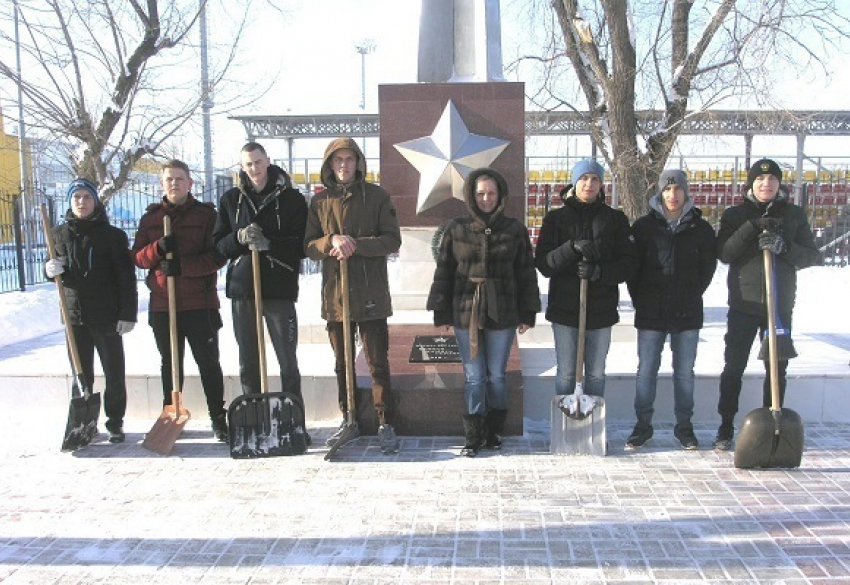 Борисоглебские волонтеры приняли участие в добровольческой акции «Снежный десант»