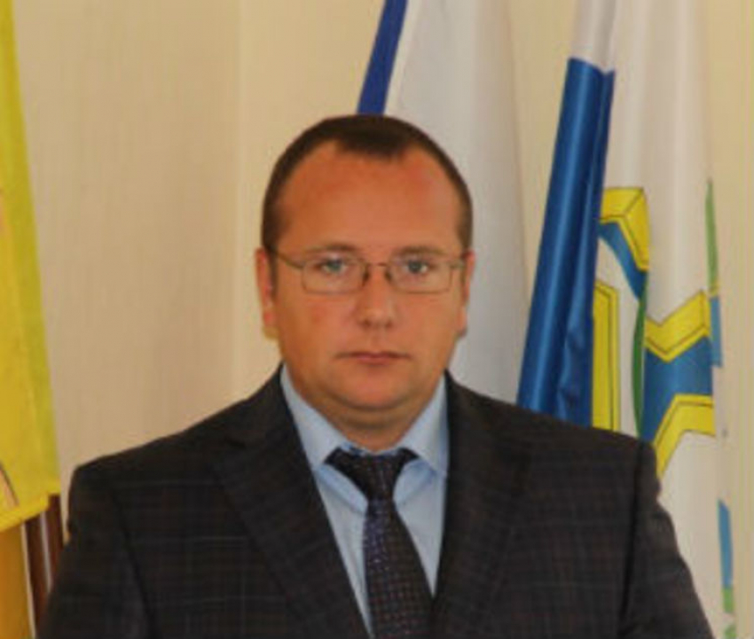 Алексей Рыженин досрочно сложил полномочия главы администрации Грибановского района