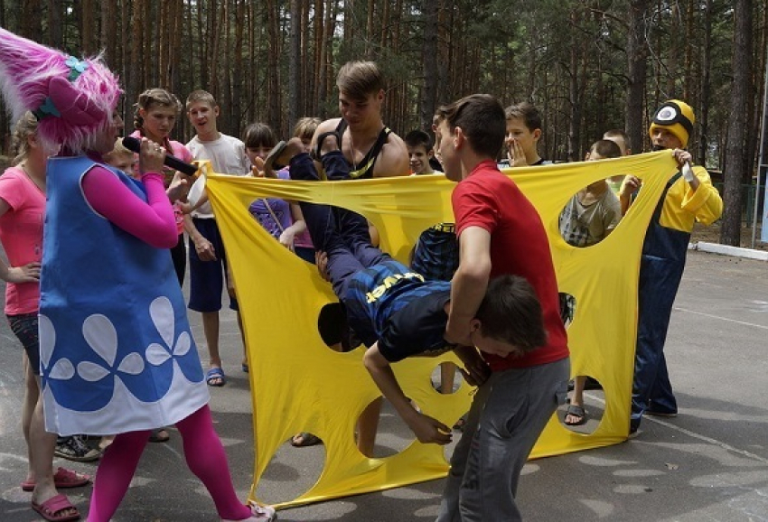 Добровольцы из Борисоглебска и волонтеры из Воронежа провели праздник для детей-сирот