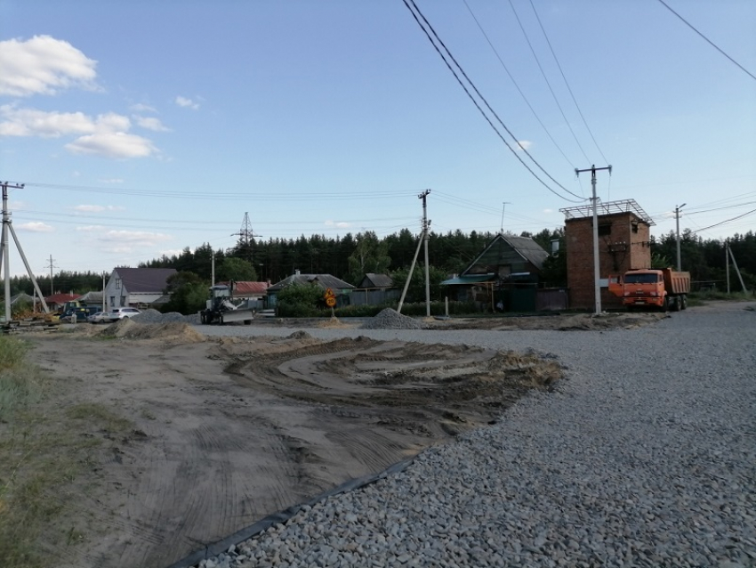 Долгожданное асфальтирование улицы Куйбышева обернулось кошмаром для местных жителей в Борисоглебске