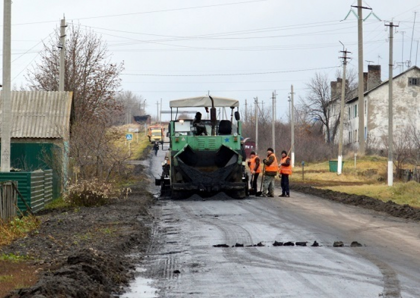 В Терновском  районе отремонтируют 20 км дорог