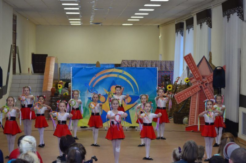 Международный день инвалидов в Борисоглебске отметили яркой концертной программой