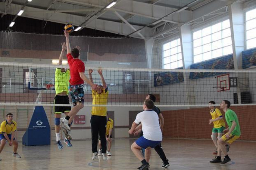 Села Борисоглебского района выяснили, кто лучше играет в волейбол
