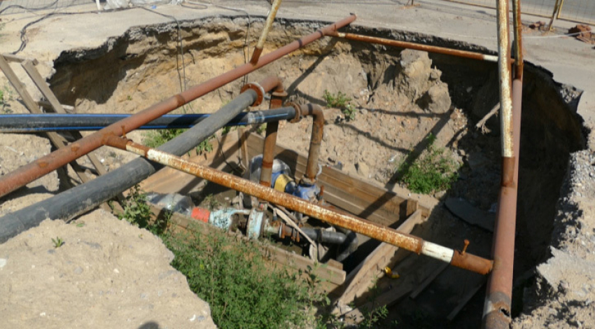 Аварийный канализационный коллектор в Борисоглебске отремонтируют специалисты из Ярославля