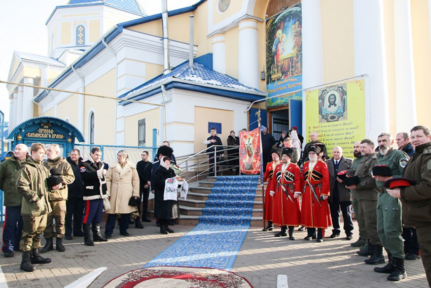 В Борисоглебске прошла панихида по убитым казакам 