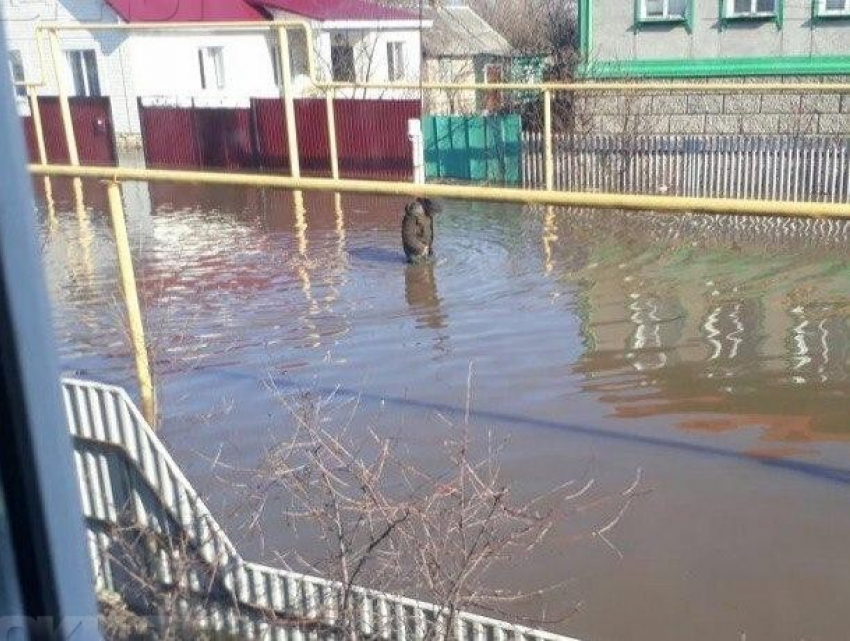 Опубликовано фото страшного потопа в воронежском Калаче