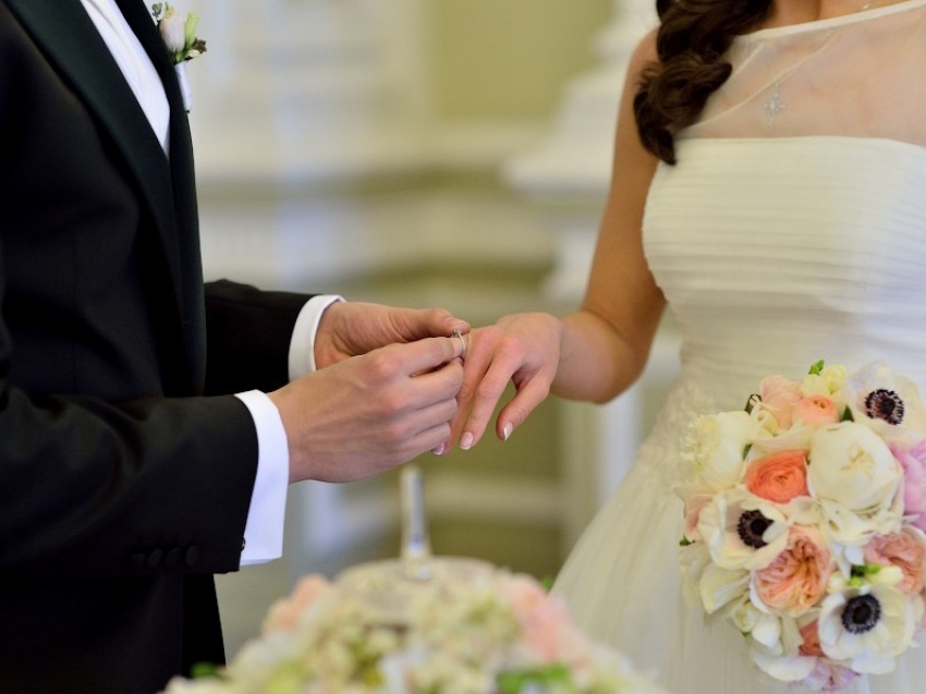 В честь Дня семьи, любви и верности в Воронежской области ожидается свадебный бум