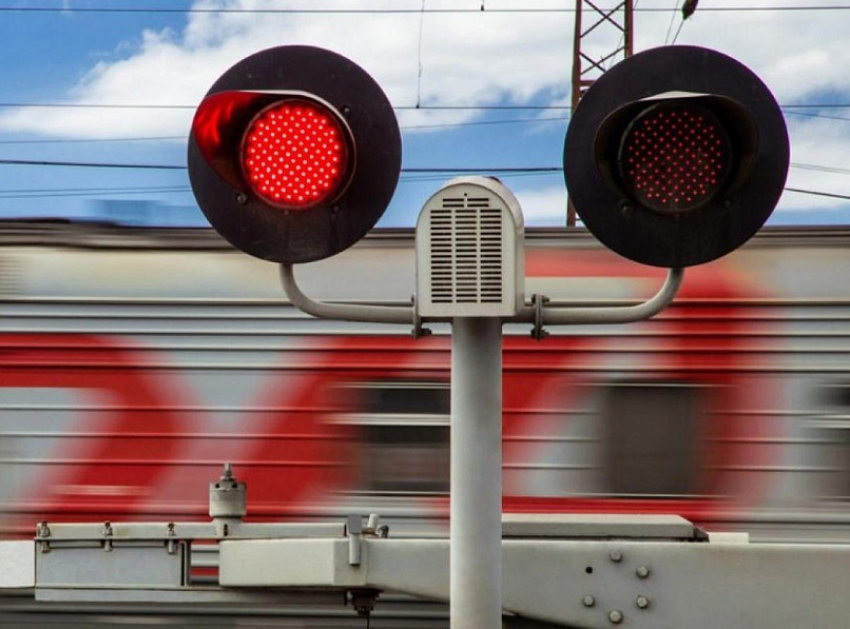 В четверг в Поворино перекроют железнодорожный переезд для ремонта