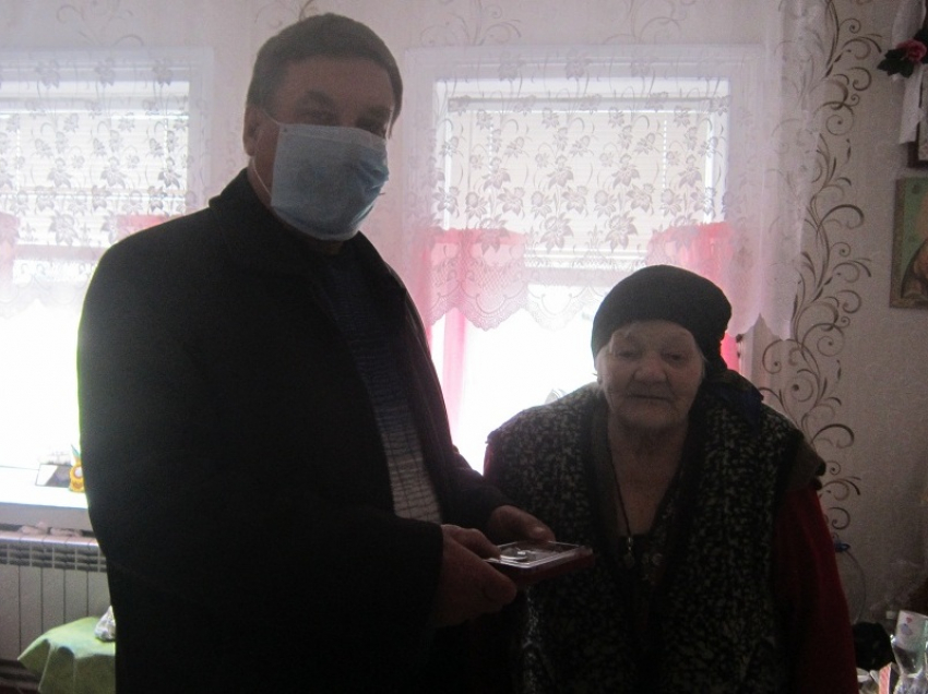 В Терновском районе к 75-летию Победы вручат юбилейные медали