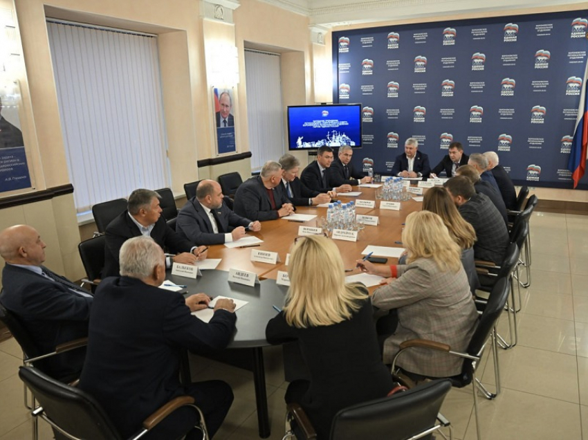 Владимира Нетесова окончательно убрали от власти в Воронежской области