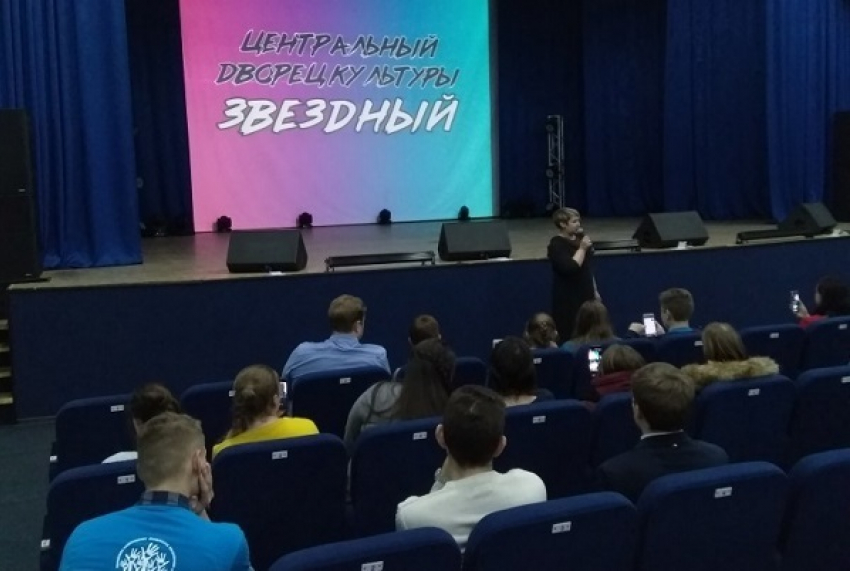 Борисоглебские волонтеры провели прямой эфир из «Звездного»