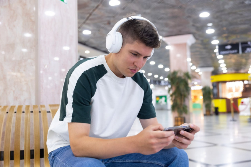 «Ведьмак» заставил воронежцев вспомнить про чтение