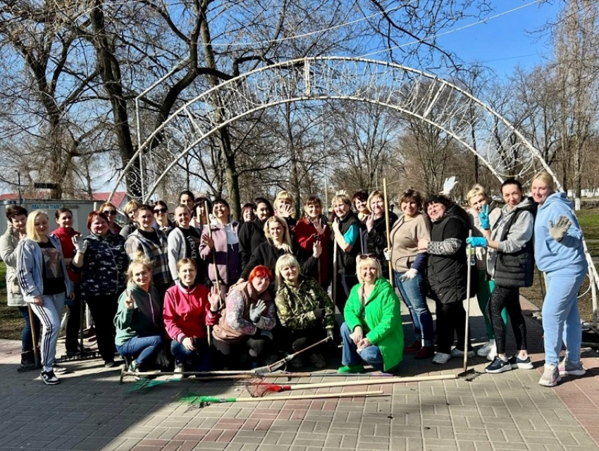 Жителей Воронежской области пригласили на большой осенний субботник